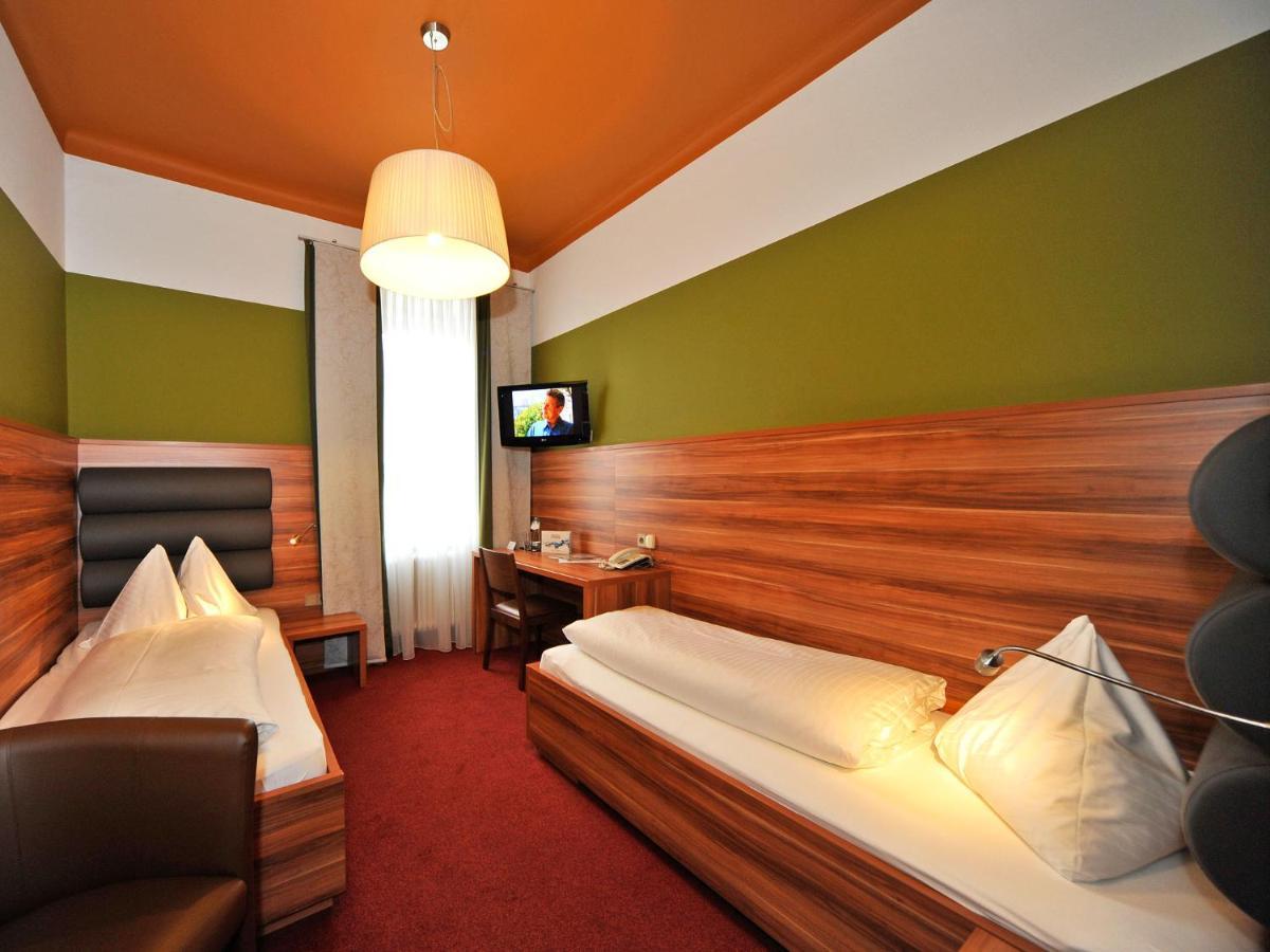 Hotel Ertl & Restaurant El Venado سبيتال ان دير دراو المظهر الخارجي الصورة